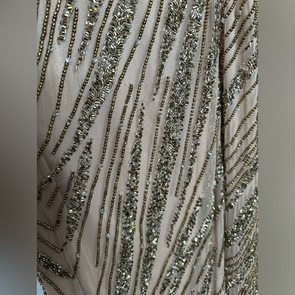 MAC DUGGAL embellished long sleeve column gown in mocha 12 NWT - Picture 6 of 11